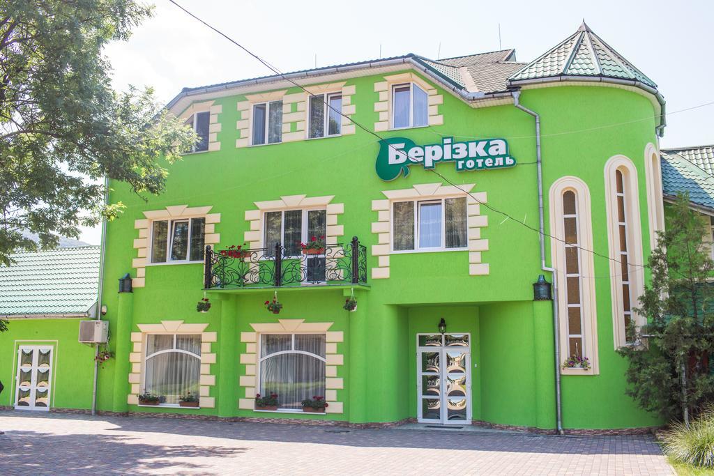 Отель Berizka Перечин Экстерьер фото